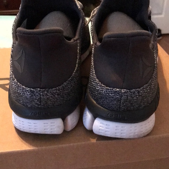 Woman’s Reebok Zprint Running - Picture 2 of 4